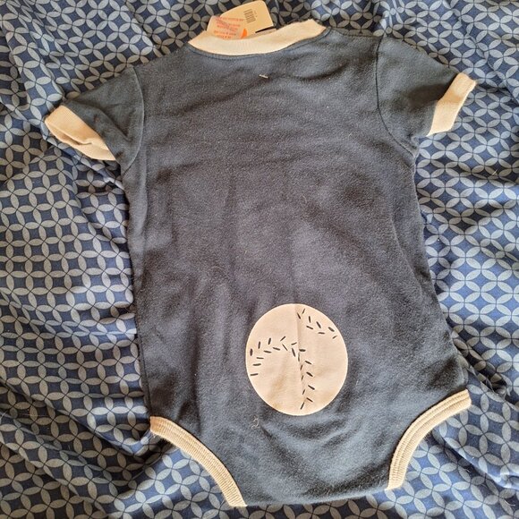 new york yankees onesie - Picture 6 of 7